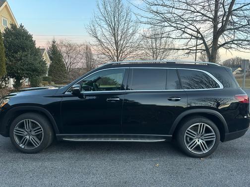 2025 Mercedes-Benz GLS 450 4MATIC