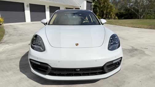 2021 Porsche Panamera Panamera 4