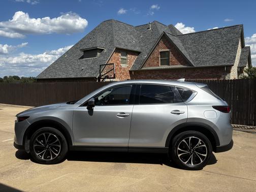 2023 Mazda CX-5 2.5 S Premium Package