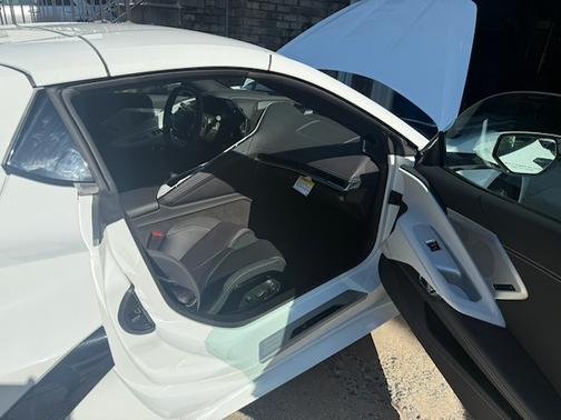 2022 Chevrolet Corvette Stingray w/2LT