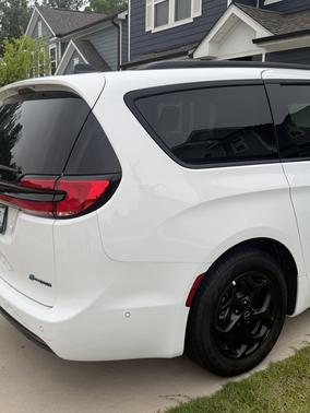 White 2025 Chrysler Pacifica Hybrid Premium S Appearance Pkg