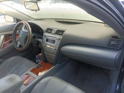 2010 Toyota Camry XLE