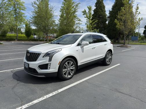 2021 Cadillac XT5 Premium Luxury