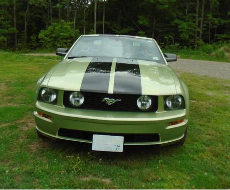 Green 2006 Ford Mustang GT
