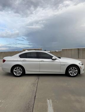White 2015 BMW 528 i