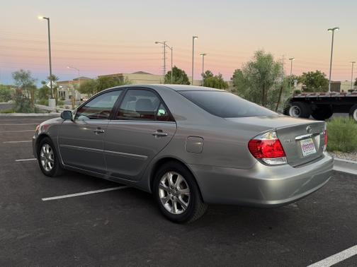 2005 Toyota Camry XLE V6