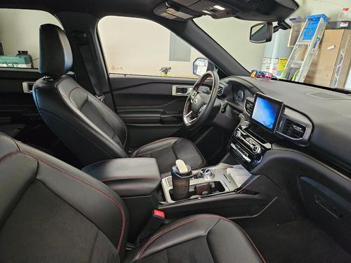 Red 2022 Ford Explorer ST-Line