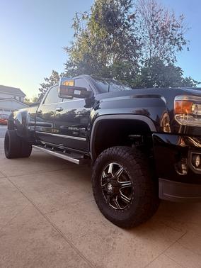 Black 2016 GMC Sierra 3500 Denali