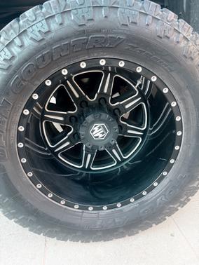 Black 2016 GMC Sierra 3500 Denali