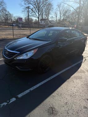 2012 Hyundai SONATA GLS