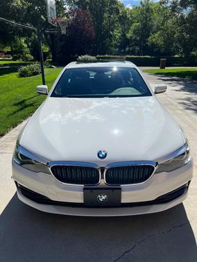 White 2018 BMW 530e xDrive iPerformance