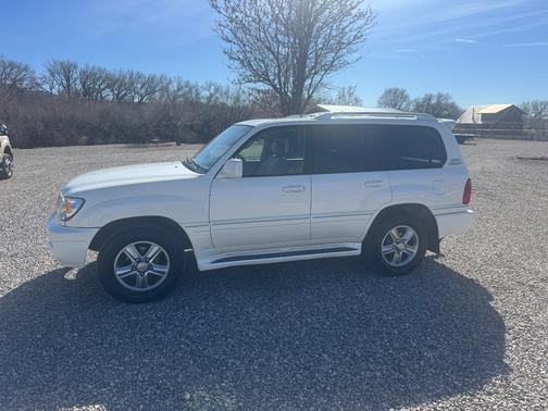 2006 Lexus LX 470 Base