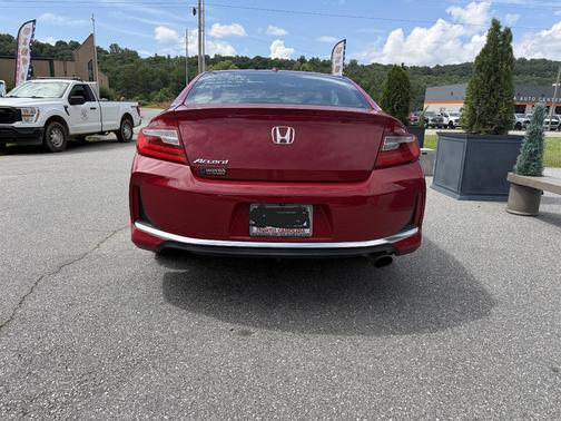 Red 2017 Honda Accord EX w/Honda Sensing