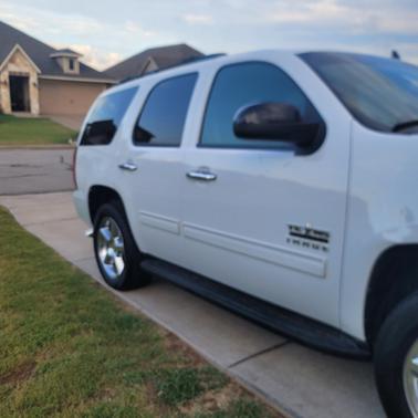 White 2013 Chevrolet Tahoe LS