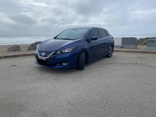 2020 Nissan Leaf SV