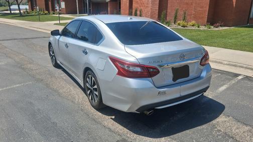 Silver 2018 Nissan Altima 2.5 SL