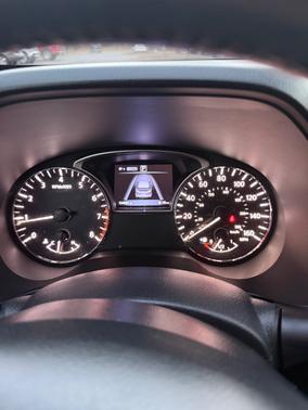 2017 Nissan Pathfinder SV