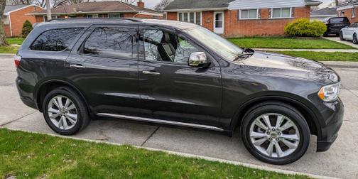 Gray 2011 Dodge Durango Crew