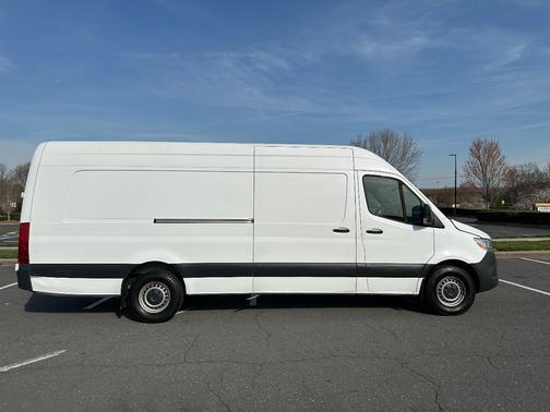 2021 Mercedes-Benz Sprinter 2500 High Roof