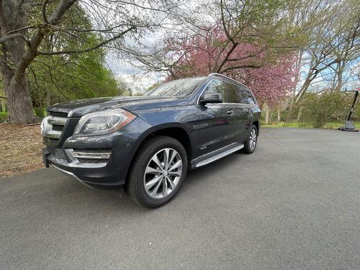 Gray 2014 Mercedes-Benz GL-Class GL 350 BlueTEC 4MATIC
