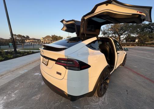 2022 Tesla Model X Plaid