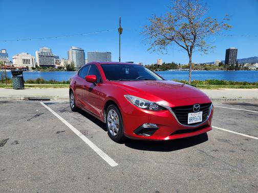 2014 Mazda Mazda3 i Sport