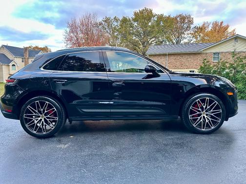 2023 Porsche Macan Macan