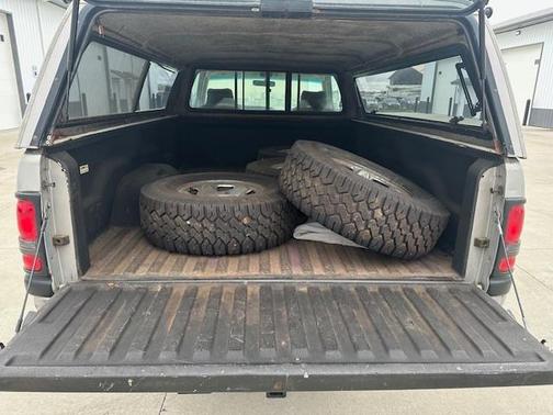 Silver 1994 Dodge Ram 2500 LT