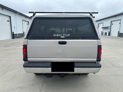 Silver 1994 Dodge Ram 2500 LT