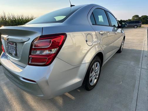 2017 Chevrolet Sonic LS