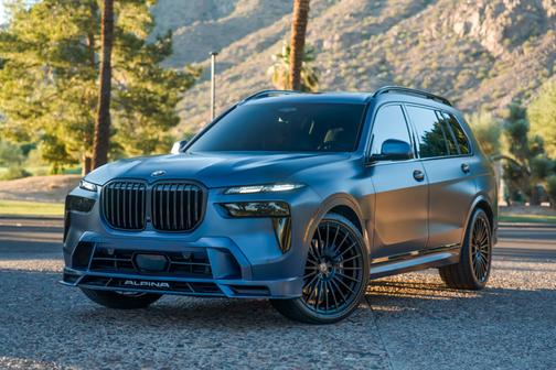 2024 BMW ALPINA XB7 Base