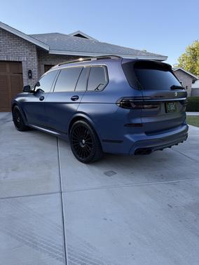 2024 BMW ALPINA XB7 Base