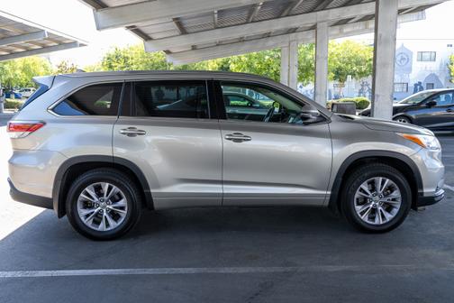 2014 Toyota Highlander XLE