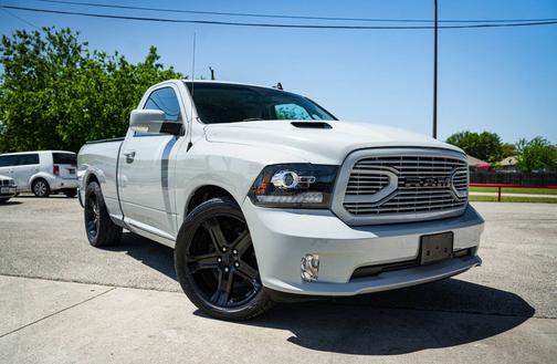 2016 RAM 1500 Sport