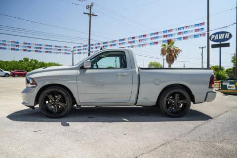 2016 RAM 1500 Sport