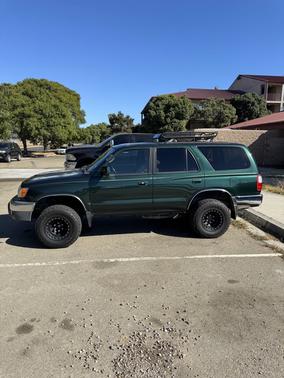 1999 Toyota 4Runner SR5