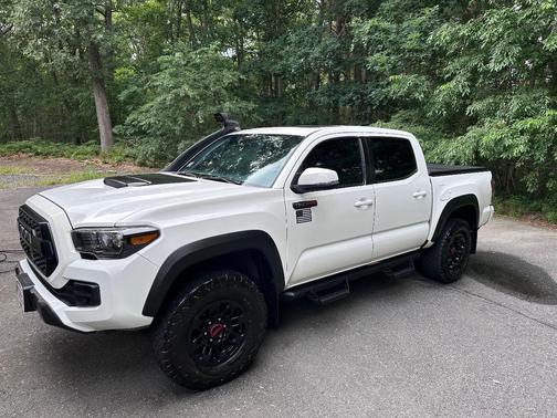 White 2019 Toyota Tacoma TRD Pro