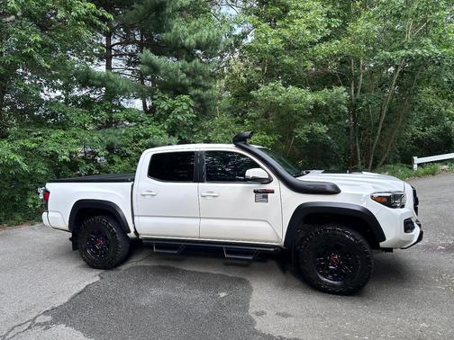 White 2019 Toyota Tacoma TRD Pro