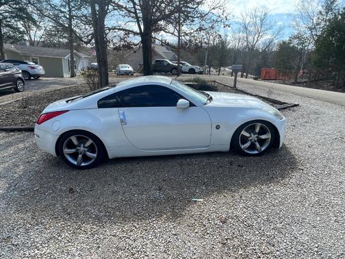 2007 Nissan 350Z Base