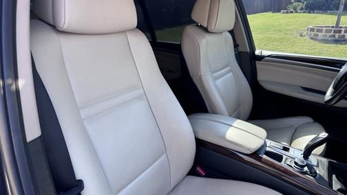 Gray 2013 BMW X5 xDrive35i