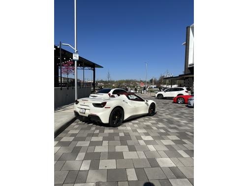 2018 Ferrari 488 Spider Base