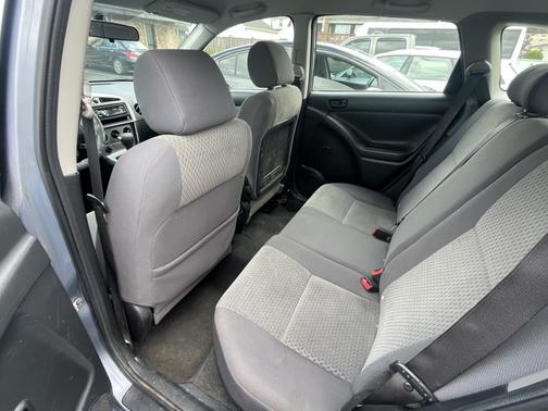2006 Toyota Matrix Base