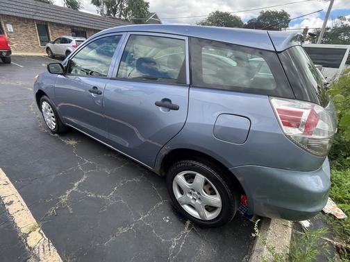 2006 Toyota Matrix Base