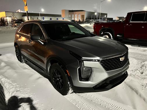 2024 Cadillac XT4 Premium Luxury