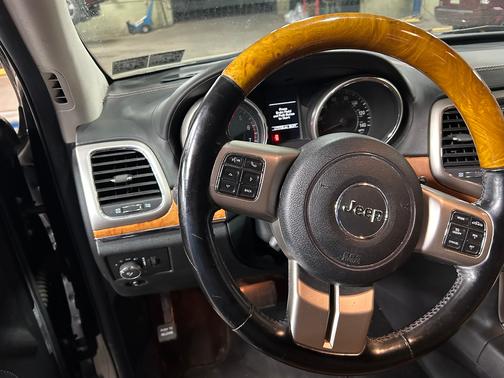 Black 2012 Jeep Grand Cherokee Overland
