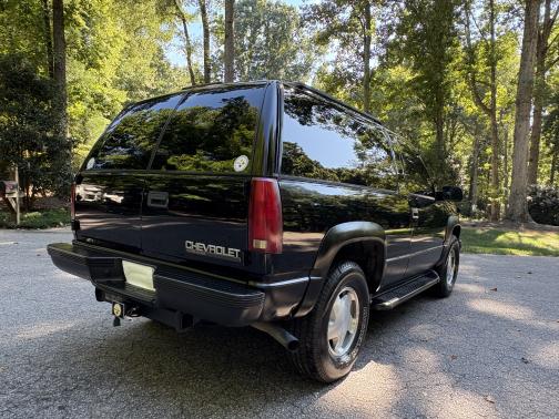1999 Chevrolet Tahoe Base