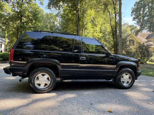 1999 Chevrolet Tahoe Base
