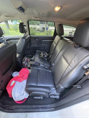 White 2010 Dodge Journey SXT