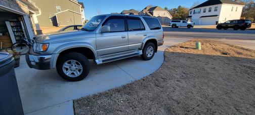 2000 Toyota 4Runner SR5