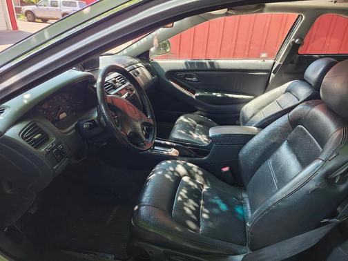 Silver 2000 Honda Accord EX-L